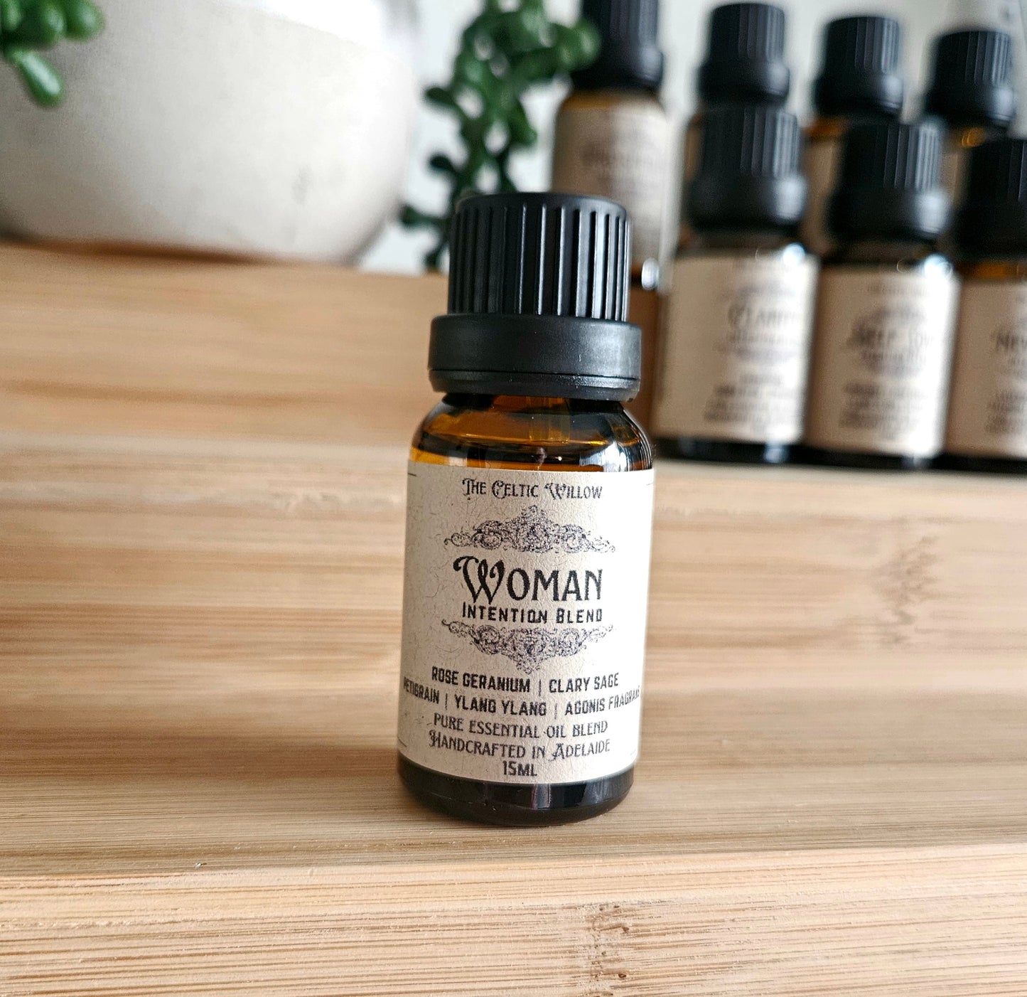 Woman - Essential Oil Blend