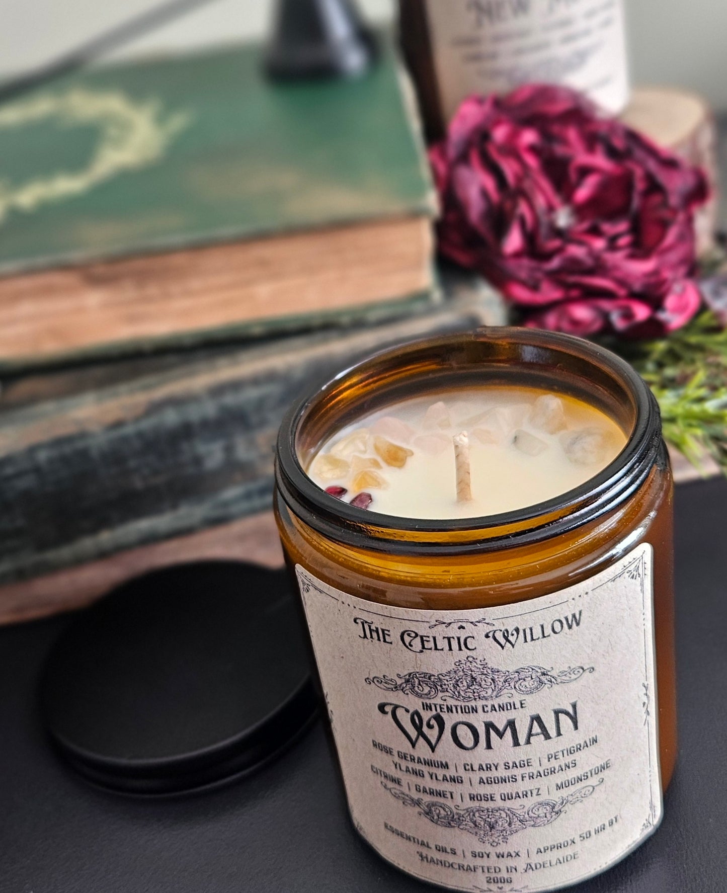 Woman - 200g Candle